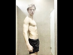 Twink is jerking off during his workout